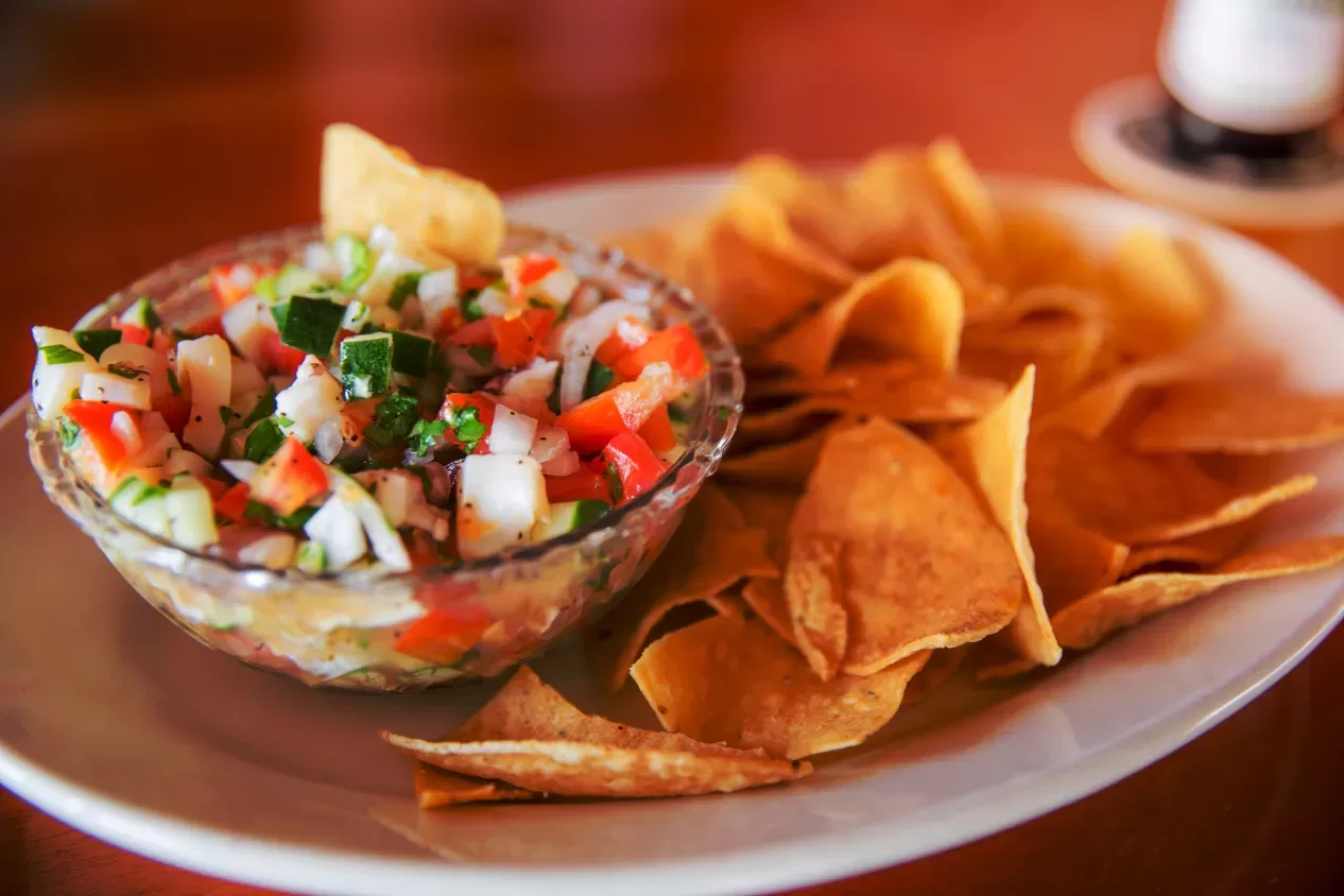 Conch,Ceviche,With,Chips,As,An,Appetizer